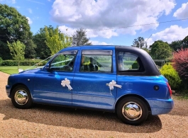 Classic London cab for weddings in Tonbridge